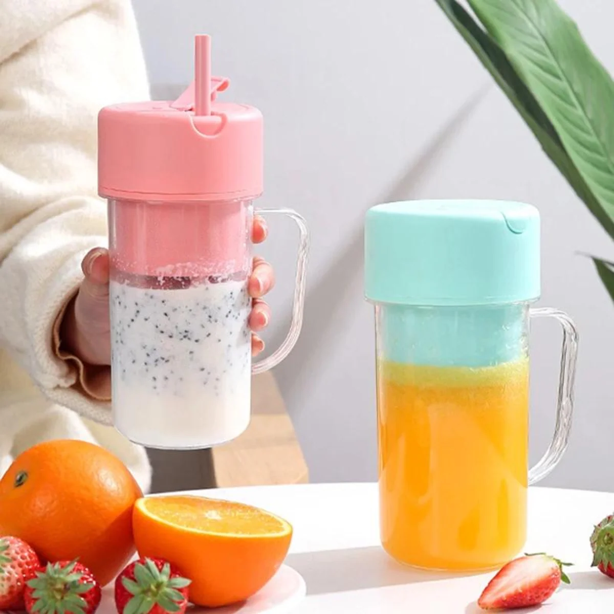 Electric Juicer Bottle with Straw