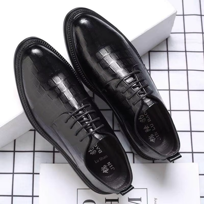 Lu Shan Microfiber Plaid Lace-Up Formal Shoes - Black