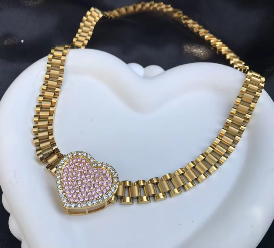 Trendy Gold CZ Heart Frame Pendant Necklace for Women
